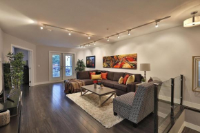 Morris Luxury Loft, Private Parking, Patio